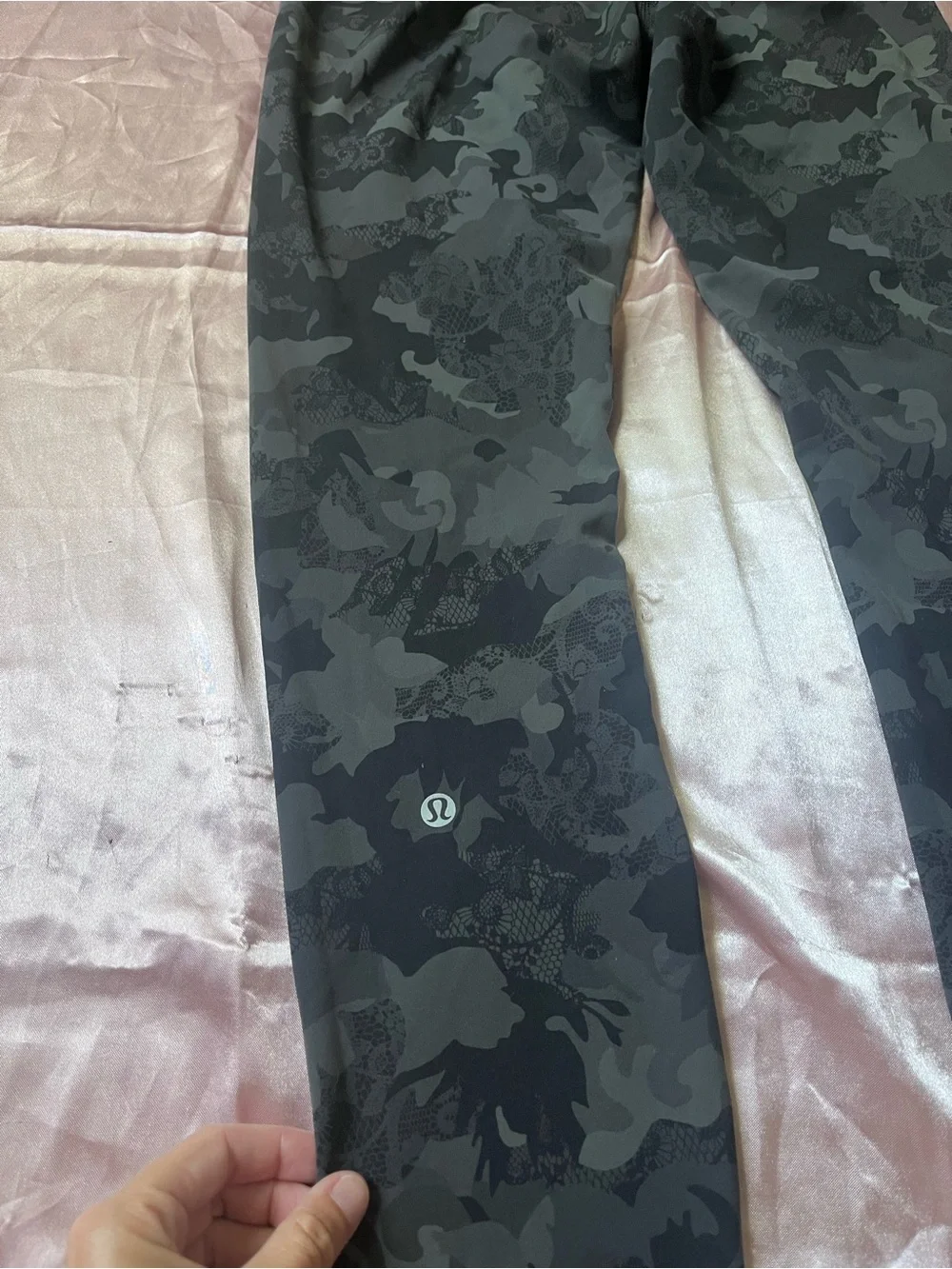 Lululemon Wunder Train High-Rise Tight 28” Size 8